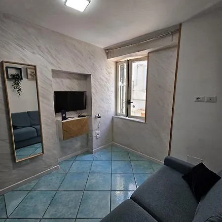 Apartament Znc House *